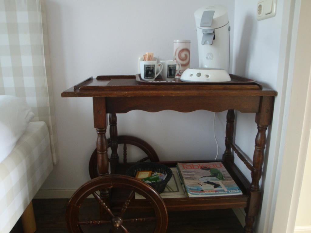 Bed And Breakfast De Zwanebloem Elburg Rum bild
