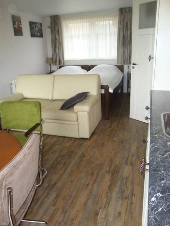 Bed And Breakfast De Zwanebloem Elburg Rum bild